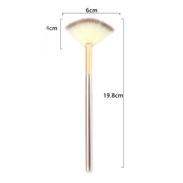 Face Fan Brush