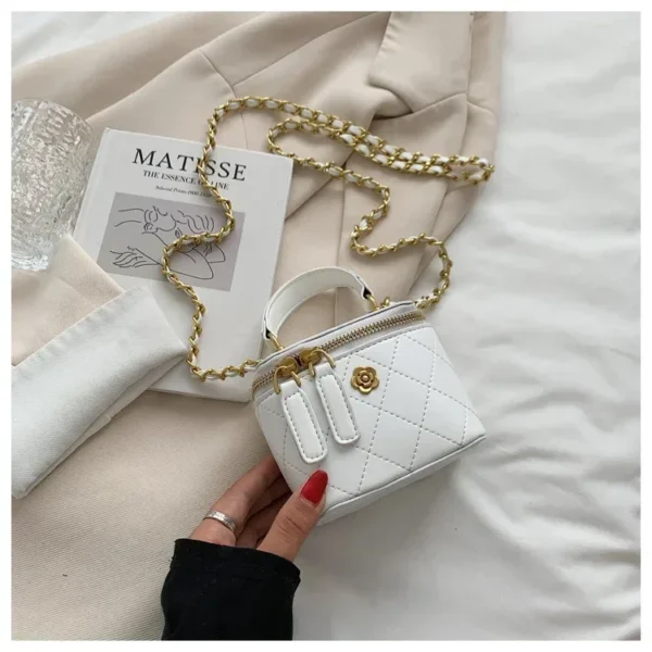Metal Chain Handbag