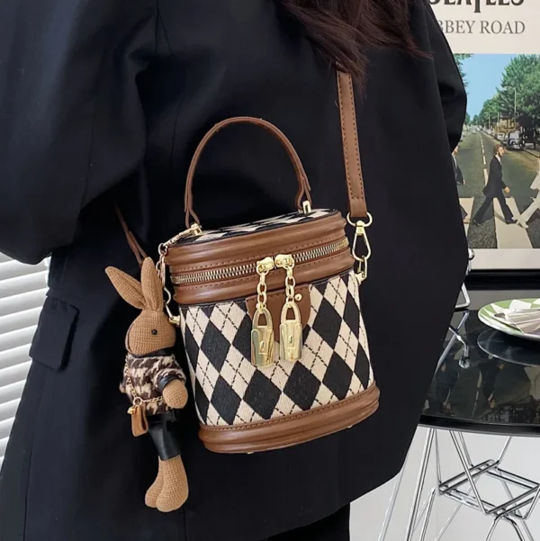 Small Round Handbags